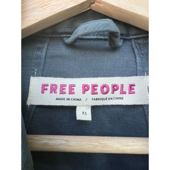 Free Peoples Denim women Jacket blue oversize Urban relaxed Outfitters XS - Picture 5 of 10